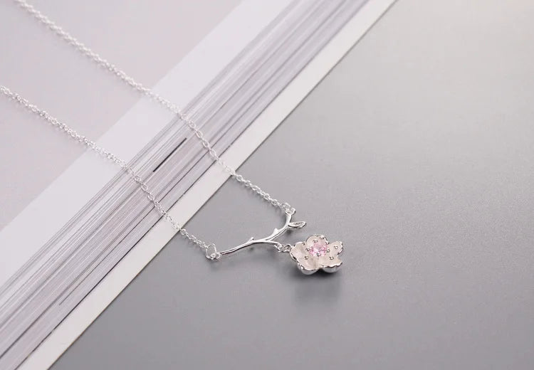 Colar Galhinho com Flor Miolo Rose - Prata 925