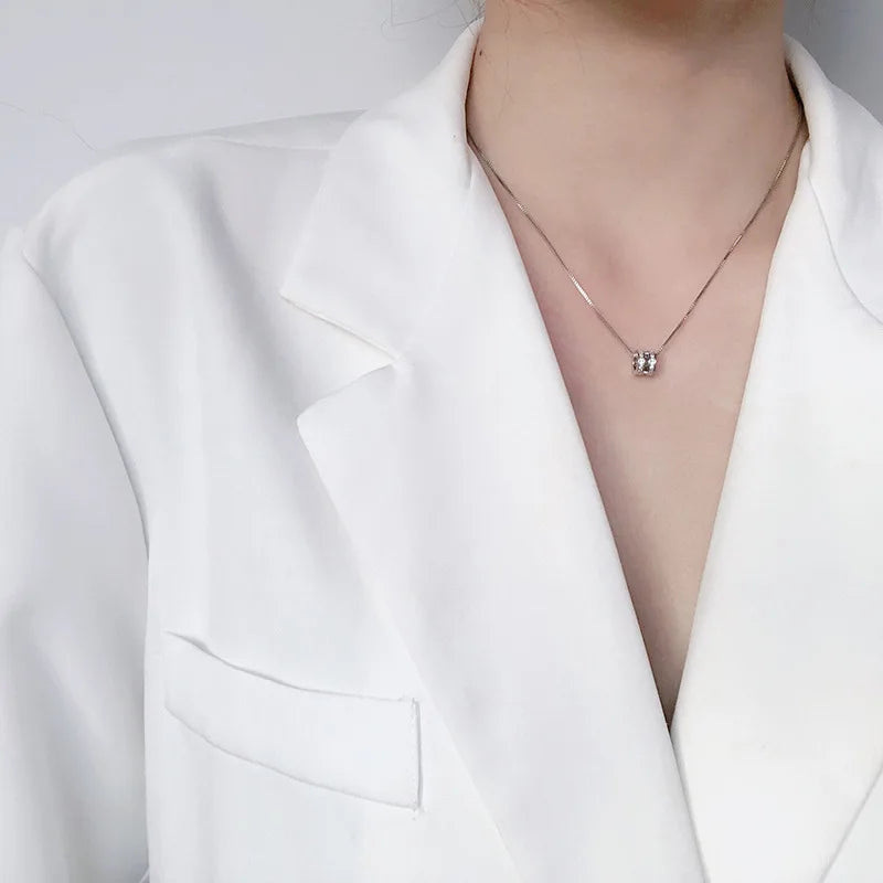 Colar Cilindro Cravejado - Prata 925